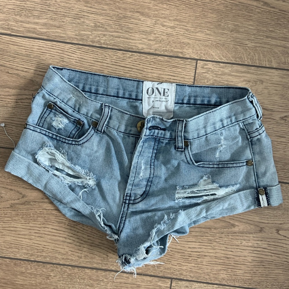 One Teaspoon shorts